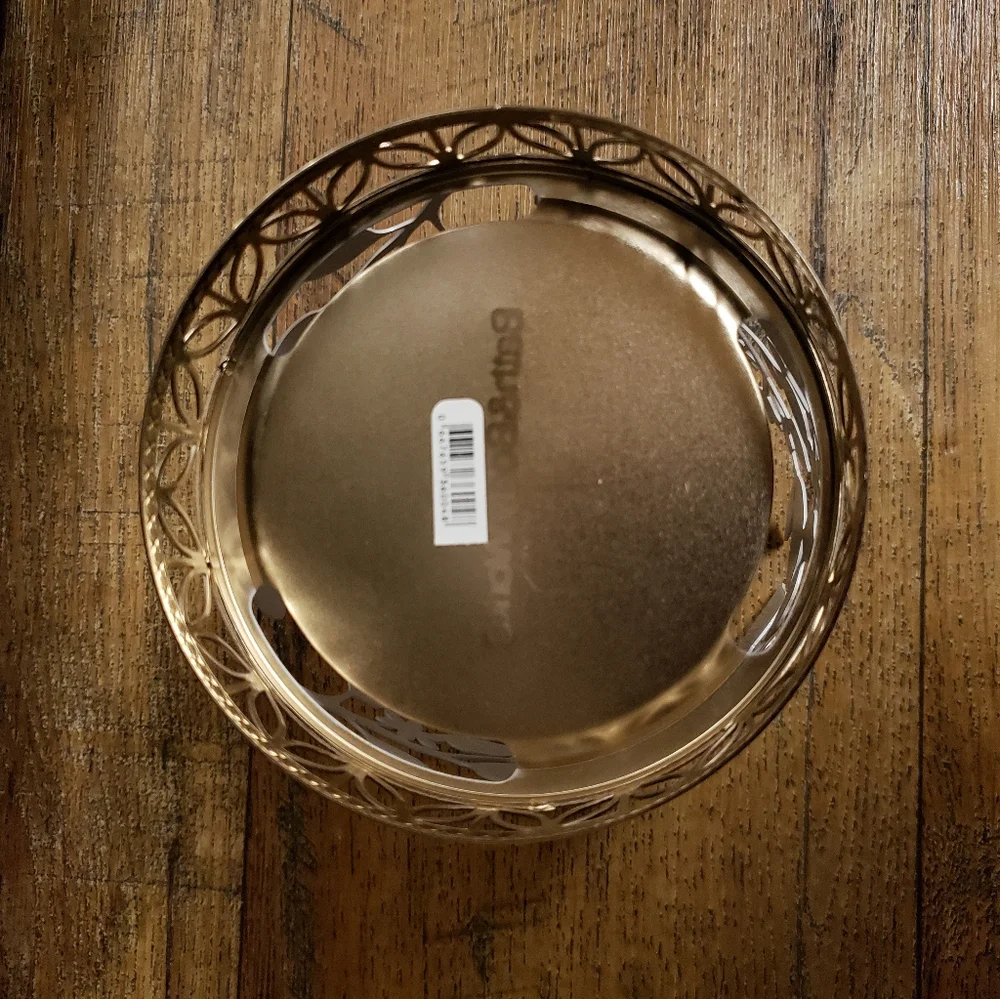 Bath & Body Works Lemon Grove Candle Holder - Picture 3 of 3